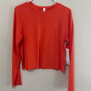 Lululemon cropped long sleeve